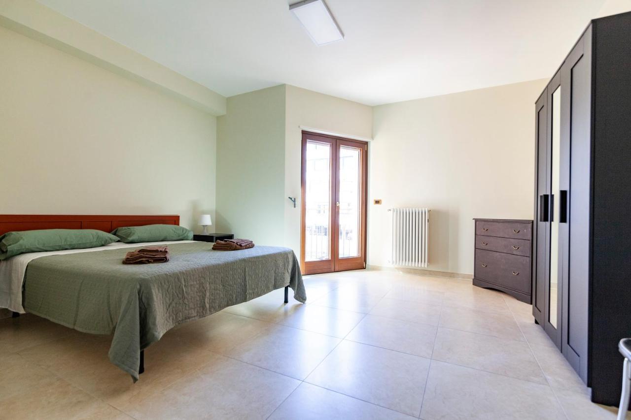Calefati Holiday Apartment Bari Exterior photo